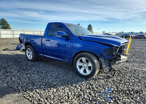 2015 Ram 1500 Sport z USA, uszkodzony, nr VIN 3C6JR7CT0FG549878